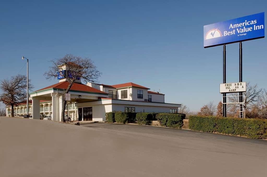 Americas Best Value Inn Bowie Eksteriør billede