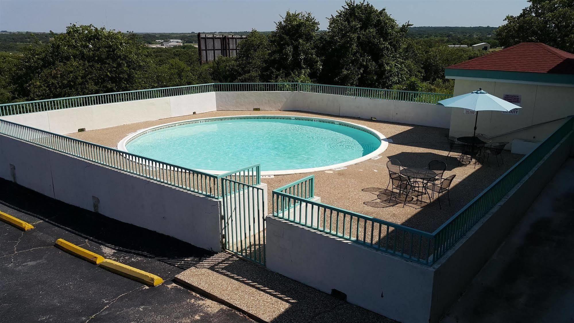 Americas Best Value Inn Bowie Eksteriør billede